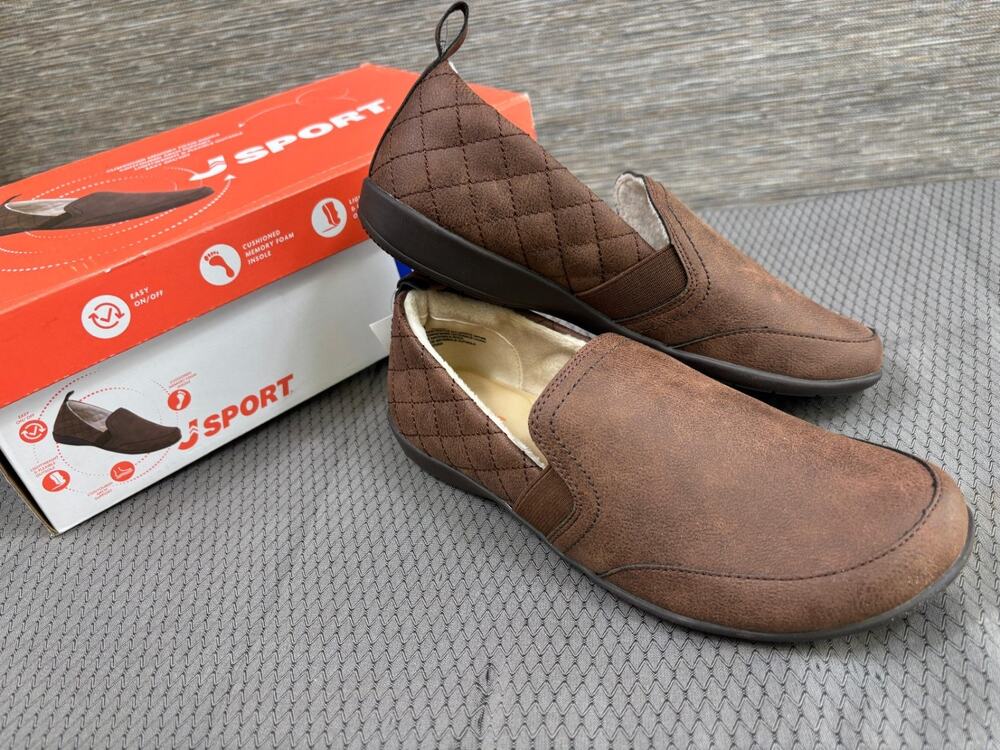 J Sport Lisa Slippers Women’s Size 7M Brown Quilted Moc Comfort Shoes NEW